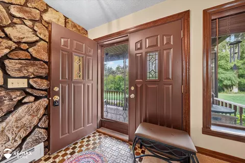 Entry Way - 3267 Atlas, Davison, MI 48423 photo 1 of 1