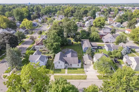 View/Area - 318 E Hunt, Adrian, MI 49221 photo 1 of 6