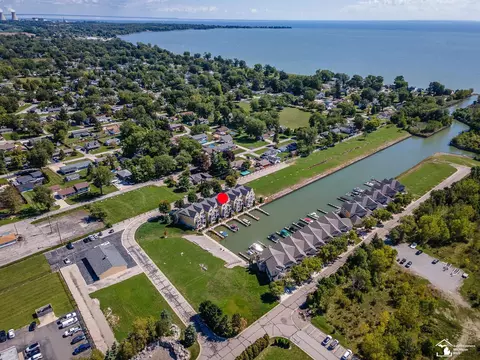 View/Area - 3142 Charm Hbr, Monroe, MI 48162 photo 4 of 11