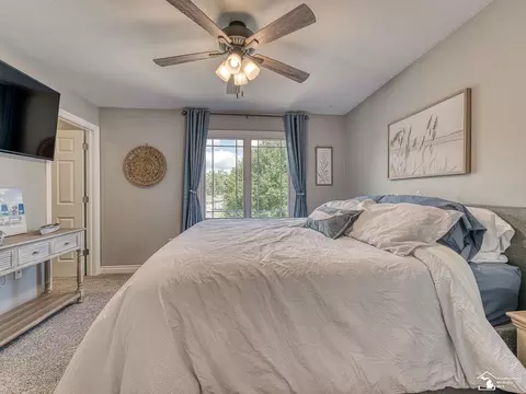 Bedroom - 3142 Charm Hbr, Monroe, MI 48162 photo 3 of 4