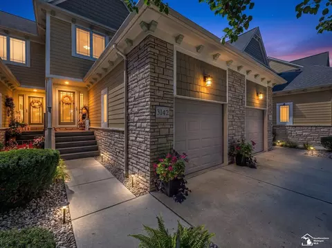 Exterior - 3142 Charm Hbr, Monroe, MI 48162 photo 11 of 11