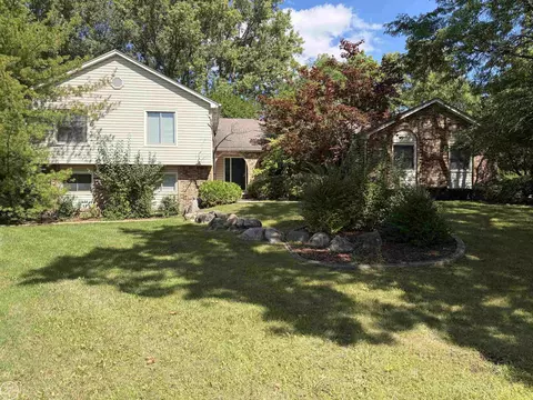 1728 Hiview, Bloomfield Hills, MI 48302