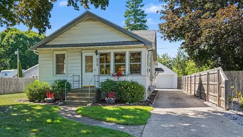 312 Plummer, Essexville, MI 48732