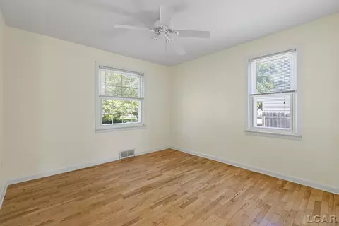 Bedroom - 712 Inner, Tecumseh, MI 49286 photo 2 of 5