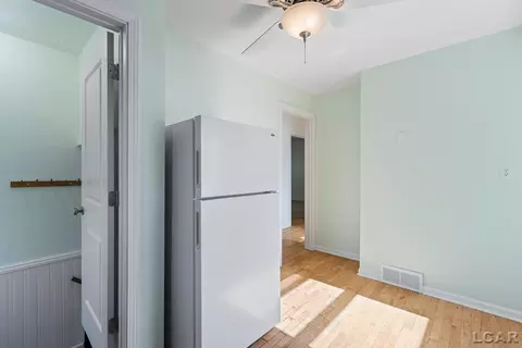 Entry Way - 712 Inner, Tecumseh, MI 49286 photo 1 of 1