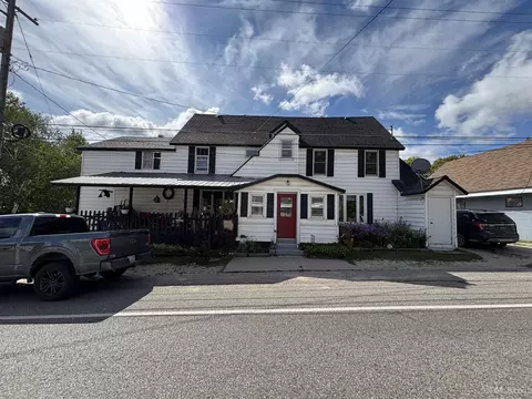 17345 W Main St, Curtis, MI 49820