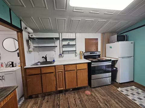 Kitchen - 300 Robert, Harrison, MI 48625 photo 2 of 3