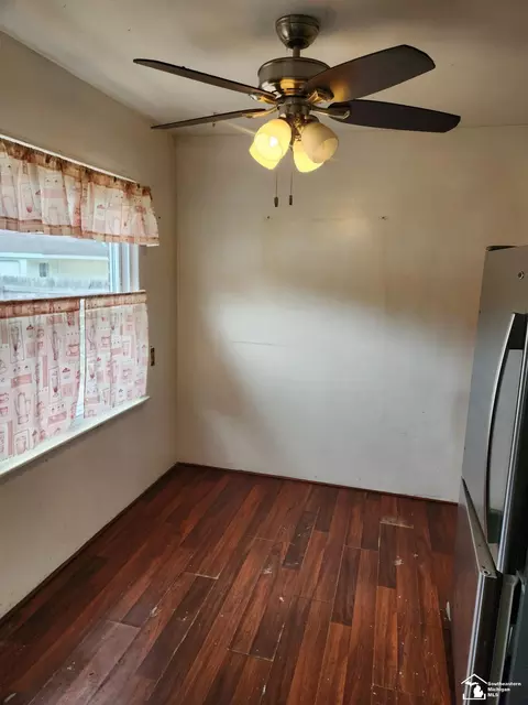 Kitchen - 7520 Harding, Taylor, MI 48180 photo 5 of 5