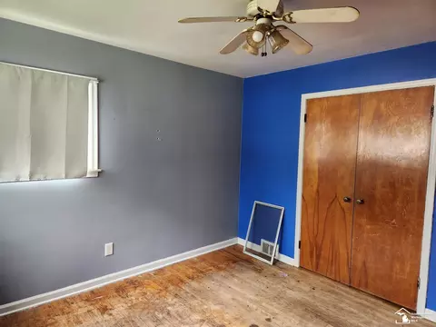 Bedroom - 7520 Harding, Taylor, MI 48180 photo 1 of 5