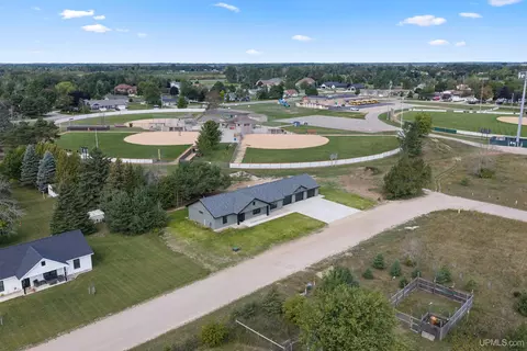 View/Area - 2100 S 18th, Escanaba, MI 49829 photo 2 of 4