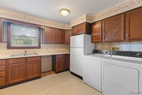 Other - 222 E Maumee, Adrian, MI 49221 photo 28 of 37