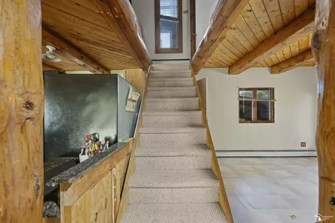 Entry Way - 7977 N Custer, Monroe, MI 48162 photo 2 of 2
