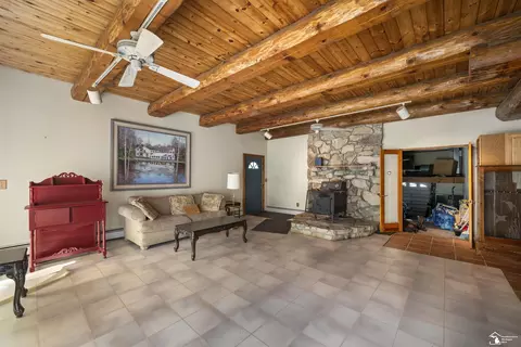 Living - 7977 N Custer, Monroe, MI 48162 photo 1 of 2