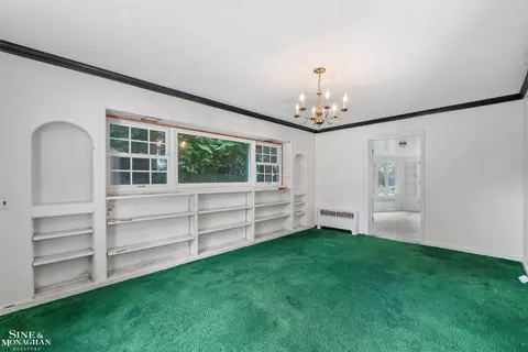 Living - 41 Beacon Hl, Grosse Pointe Farms, MI 48236 photo 1 of 4