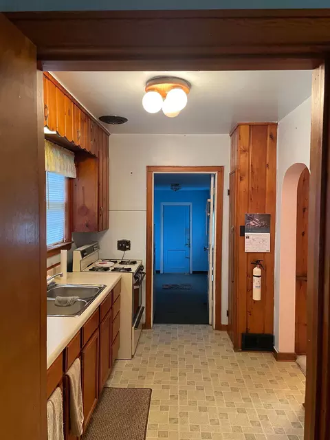 Kitchen - 2671 E Maple, Clare, MI 48617 photo 2 of 2