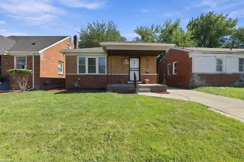 18104 Runyon, Detroit, MI 48234