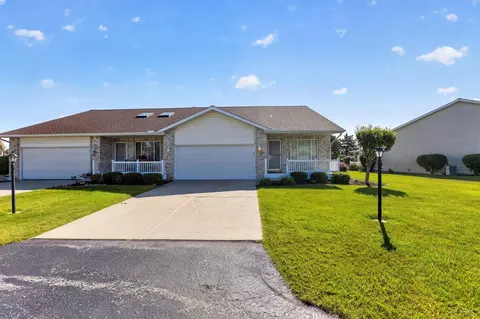 5961 Red Feather, Bay City, MI 48706