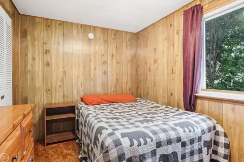 Bedroom - 2547 Maple, Deckerville, MI 48427 photo 4 of 4