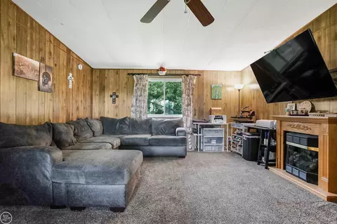 Living - 2547 Maple, Deckerville, MI 48427 photo 1 of 2
