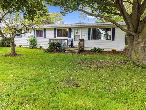 Exterior - 2547 Maple, Deckerville, MI 48427 photo 2 of 8