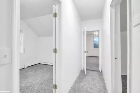Entry Way - 2818 E Brks, Midland, MI 48623 photo 1 of 4