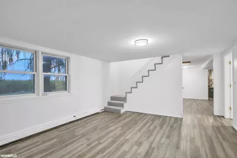 Living - 2818 E Brks, Midland, MI 48623 photo 4 of 6