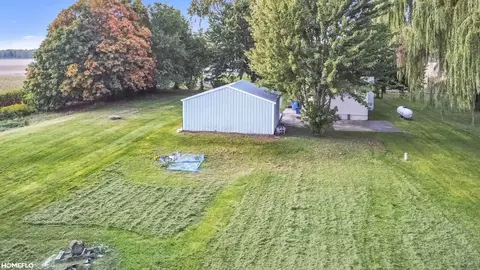 Exterior - 2818 E Brks, Midland, MI 48623 photo 3 of 6