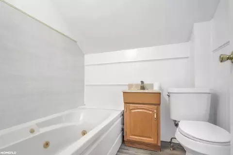 Bath - 2818 E Brks, Midland, MI 48623 photo 1 of 3