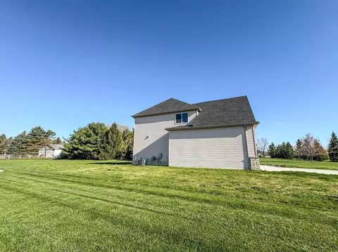 Exterior - 2465 Mcclellan, Davison, MI 48423 photo 3 of 3