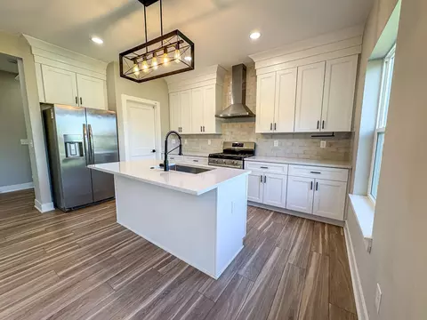 Kitchen - 2465 Mcclellan, Davison, MI 48423 photo 3 of 4