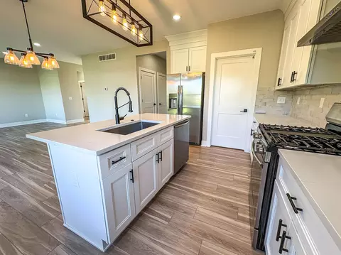 Kitchen - 2465 Mcclellan, Davison, MI 48423 photo 4 of 4