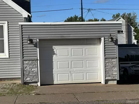 Exterior - 745 Wabash, Ishpeming, MI 49849 photo 3 of 10