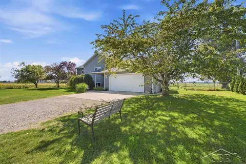 Exterior - 322 E Baker, Hope, MI 48628 photo 1 of 4