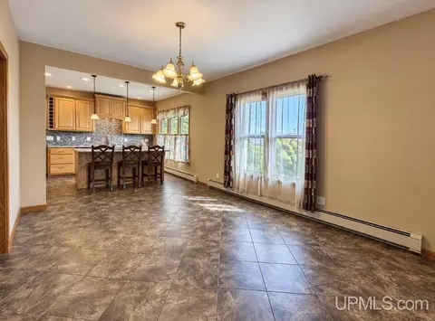 Dining - 202 Stephenson, Escanaba, MI 49829 photo 1 of 1