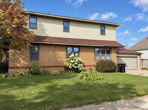 Exterior - 202 Stephenson, Escanaba, MI 49829 photo 3 of 3