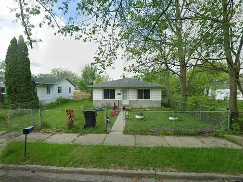 532 Harvey, Pontiac, MI 48341