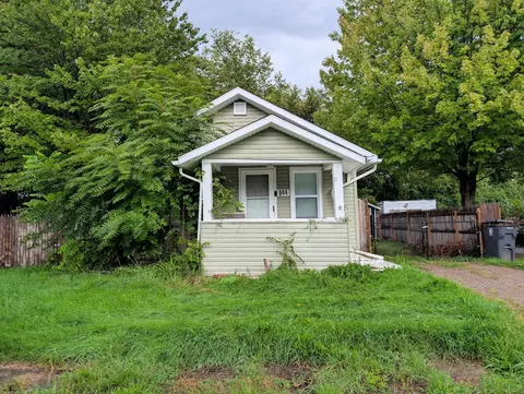 Exterior - 644 Partridge, Flint, MI 48503 photo 11 of 12