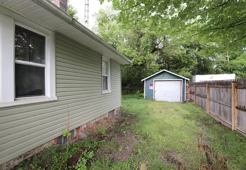 Exterior - 644 Partridge, Flint, MI 48503 photo 4 of 12