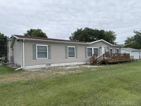7497 Cardinal, Lexington, MI 48450