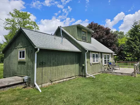 Exterior - 3208 W Bath, Perry, MI 48872 photo 13 of 19