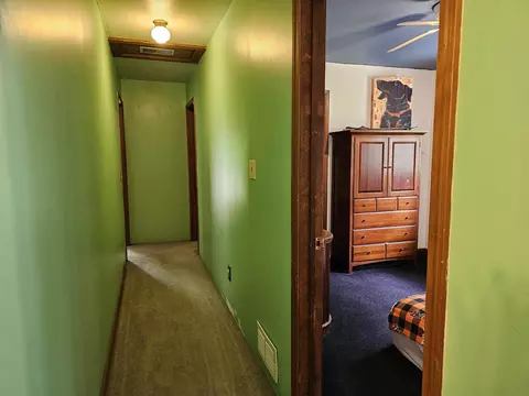 Entry Way - 3208 W Bath, Perry, MI 48872 photo 5 of 6