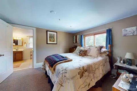 Bedroom - 815 Patriot, Ishpeming, MI 49849 photo 1 of 3