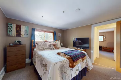 Bedroom - 815 Patriot, Ishpeming, MI 49849 photo 2 of 3