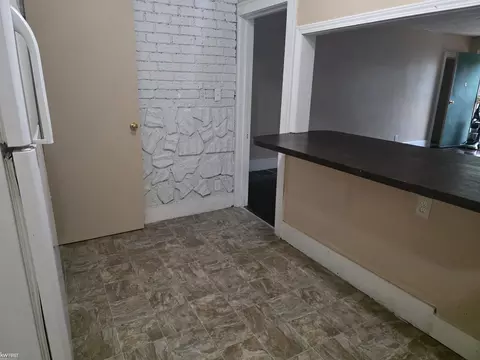 Kitchen - 209 E York, Flint, MI 48505 photo 3 of 3