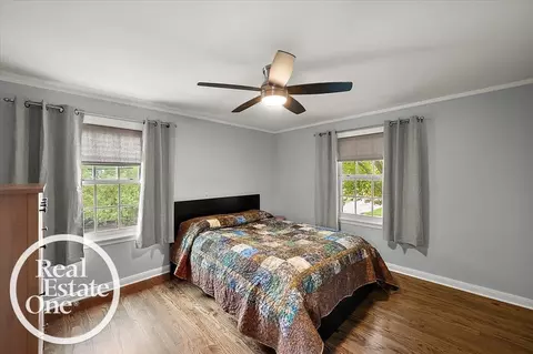 Bedroom - 2100 Fleetwood, Grosse Pointe Woods, MI 48236 photo 4 of 5