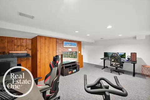 Other - 2100 Fleetwood, Grosse Pointe Woods, MI 48236 photo 4 of 13