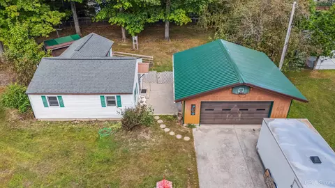 9640 W Dusty, Manistique, MI 49854