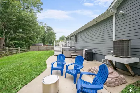 Exterior - 7933 Turney, Monroe, MI 48161 photo 10 of 12