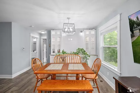 Dining - 7933 Turney, Monroe, MI 48161 photo 1 of 2