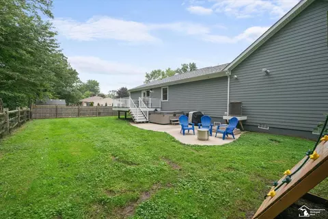 Exterior - 7933 Turney, Monroe, MI 48161 photo 6 of 12
